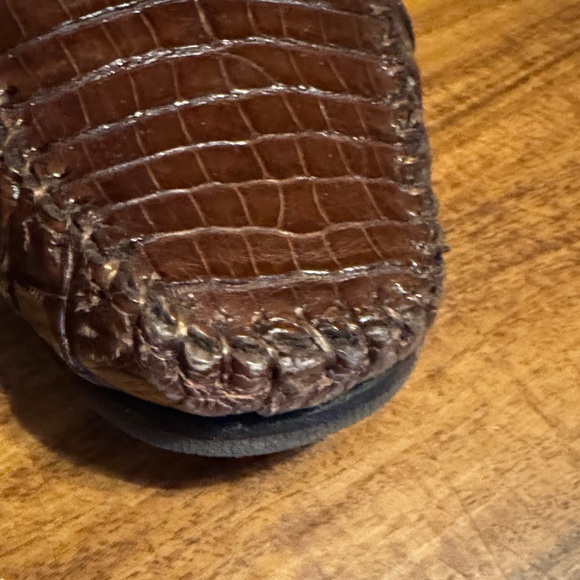 Mezlan Dark Brown Crocodile Leather Riley Loafers size 8 main image 7